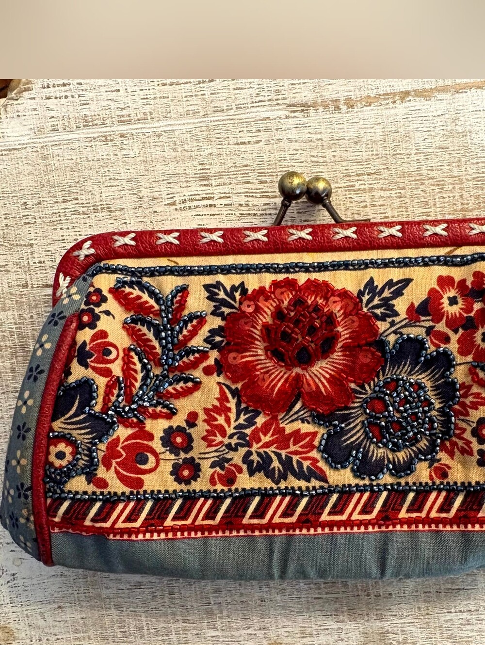 Isabella Fiore Vintage Beaded Floral Clasp Clutch With Chain